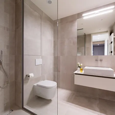 The - Luxury Serviced Hotel apartamentowy