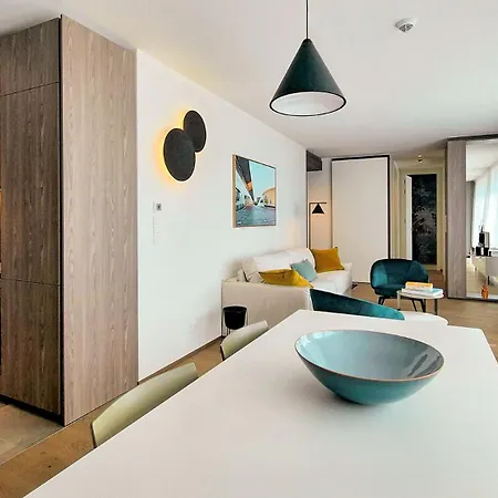 Aparthotel The - Luxury Serviced 5*