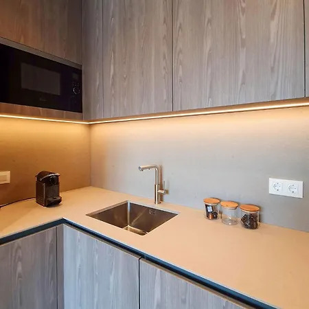 The - Luxury Serviced Ξενοδοχείο με διαμερίσματα