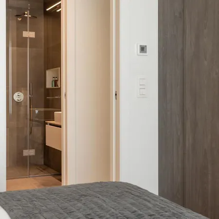 Aparthotel The - Luxury Serviced 5*