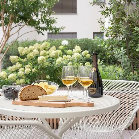 아파트호텔 The - Luxury Serviced 5*