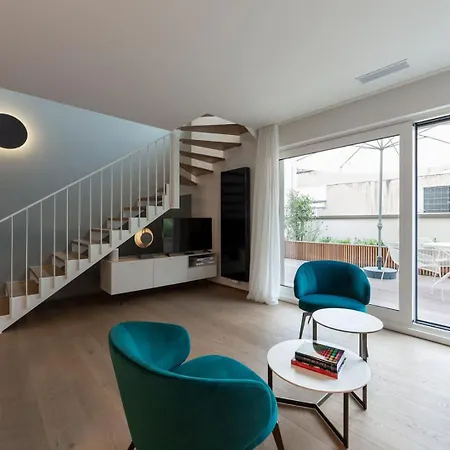 아파트호텔 The - Luxury Serviced 5*