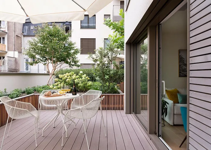 Hotel apartamentowy The - Luxury Serviced 5*