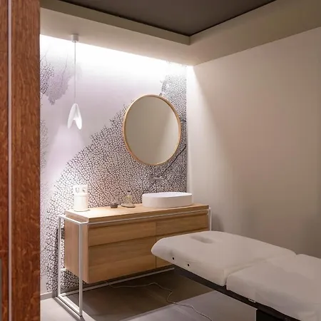 The - Luxury Serviced Апарт-отель Люксембург